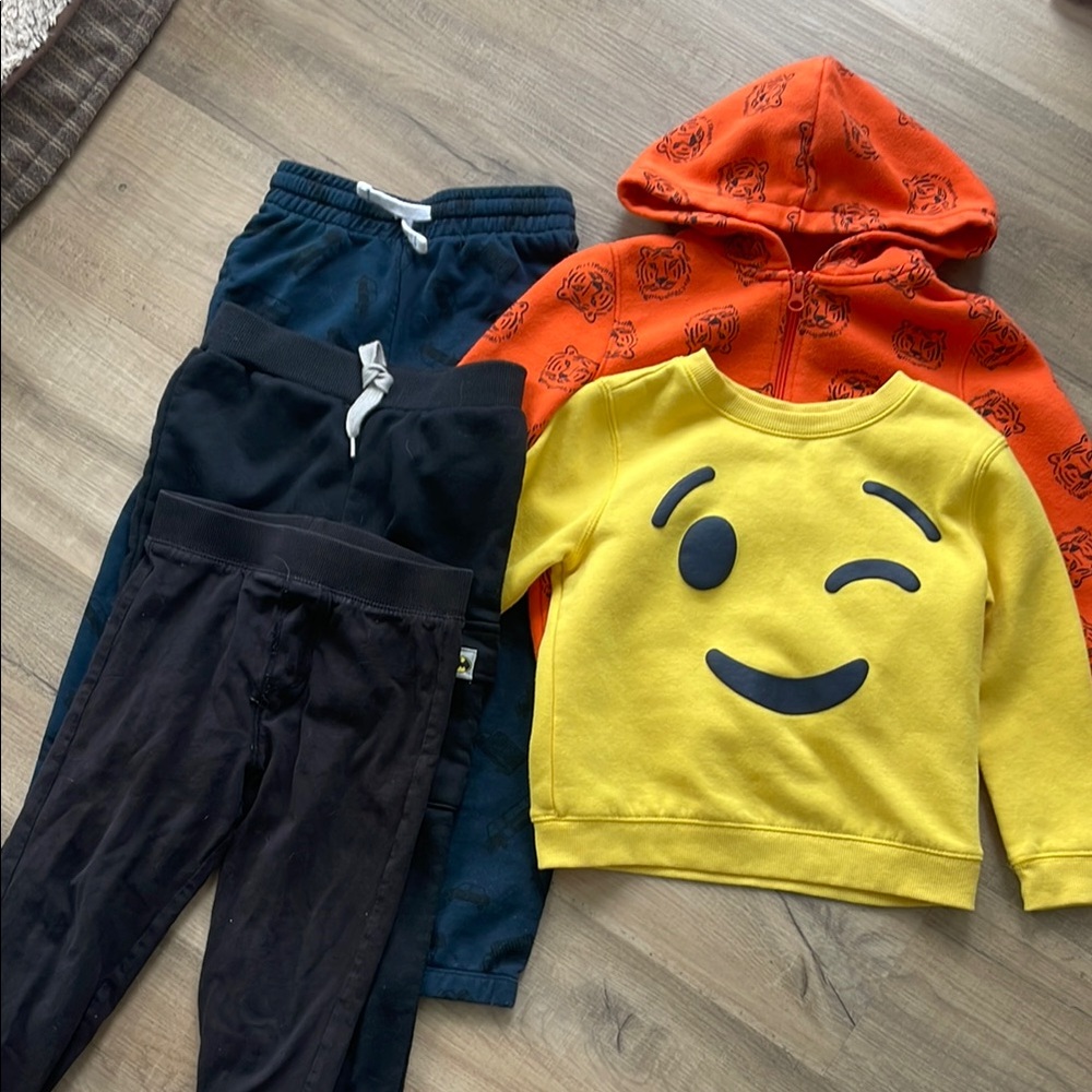 Kids Sweatshirt and Jogging Pants Set